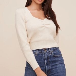 ASTR The Label long sleeve sweetheart neck cropped sweater XL